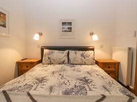 Newlands Fell Cottage - Lake District - 1195702 - thumbnail photo 17