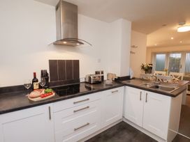 ONE UNION MILL - garden apartment - North Yorkshire (incl. Whitby) - 1196785 - thumbnail photo 11