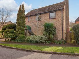 A house with landscaping features at 17 Demesne Gardens Ipswich
