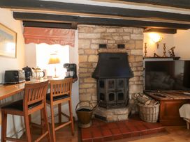 The Annexe at Cherry Cottage - Cotswolds - 1198717 - thumbnail photo 12