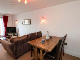 Apartment 12 - North Yorkshire (incl. Whitby) - 1198822 - thumbnail photo 7