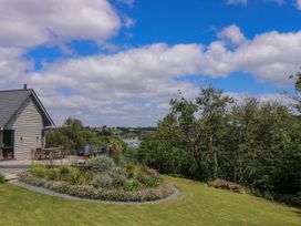 A house with a garden view at Wood Meadow in Helston