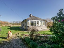 A house in a garden area at Linden Lea Field Broughton near Cartmel