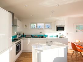 Barbara - Cornwall - 1200377 - thumbnail photo 6