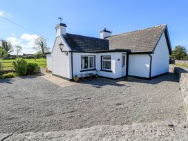 An exterior view of a house at Cahir Cottage in Ballinrobe, County Mayo