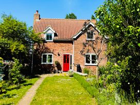 Fables Cottage - Suffolk & Essex - 1206399 - thumbnail photo 1