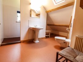 A bathroom with a sink and toilet at Llys Gwaun in Fishguard