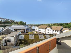 A view of houses and fields at Apartment Sleeps 4 with Balcony and Parking in Kingsbridge