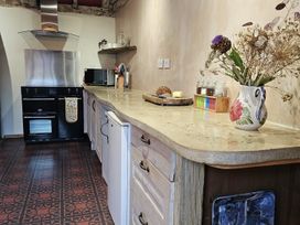 A kitchen featuring an oven and sink at Pet Friendly 3Bed Barn Sleeps 7 Parking Garden in Westhall near Halesworth