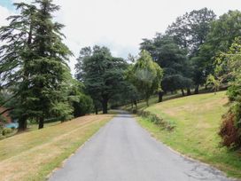 12 Courtyard Cottage at Sheplegh Court - Devon - 1209607 - thumbnail photo 34