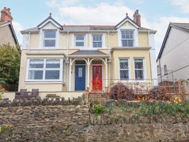 Westfield - North Wales - 13086 - thumbnail photo 2