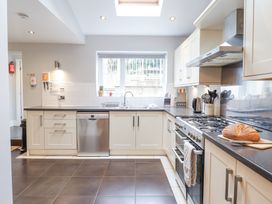 Westfield - North Wales - 13086 - thumbnail photo 11