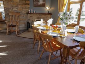 The Arches - North Yorkshire (incl. Whitby) - 1391 - thumbnail photo 9