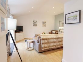 Maritime Mews, 6 The Oakleys - North Wales - 14809 - thumbnail photo 4