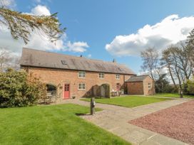 The Red Barn - Northumberland - 1562 - thumbnail photo 1