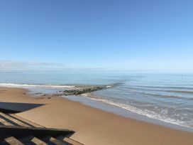 Beach Cottage - North Wales - 20157 - thumbnail photo 49