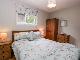Wisteria Chalet - Somerset & Wiltshire - 20499 - thumbnail photo 13
