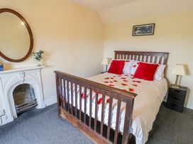 Bryn Tirion - North Wales - 21833 - thumbnail photo 22