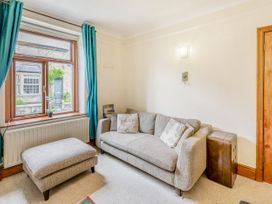 Rosskeen - Peak District - 22019 - thumbnail photo 4