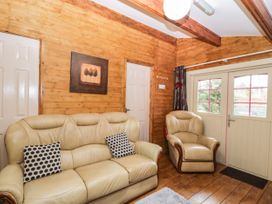 The Log Cabin - Somerset & Wiltshire - 22948 - thumbnail photo 7