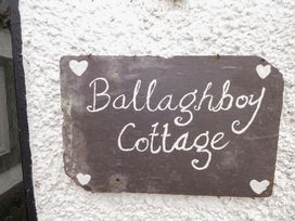 A sign displaying the name Ballaghboy Cottage