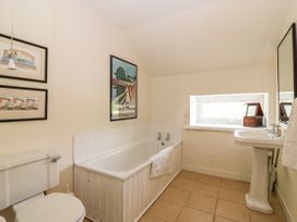 Brae of Airlie Farm - Scottish Lowlands - 24161 - thumbnail photo 25