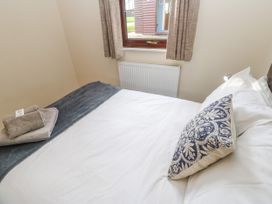 Bluebell Lodge - North Yorkshire (incl. Whitby) - 24296 - thumbnail photo 14