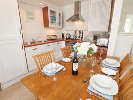 8 Munday Cottages - Isle of Wight & Hampshire - 26614 - thumbnail photo 6