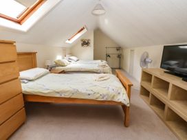 Llys Offa - North Wales - 26828 - thumbnail photo 29