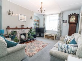 Ymwlch Bach Farmhouse - North Wales - 2838 - thumbnail photo 5
