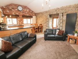 Fletchers Barn - Peak District - 29638 - thumbnail photo 5