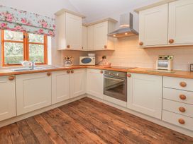 Maltkiln Cottage At Crook Hall Farm - Lake District - 3995 - thumbnail photo 8