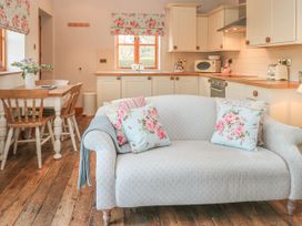 Maltkiln Cottage At Crook Hall Farm - Lake District - 3995 - thumbnail photo 5