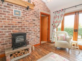 Maltkiln Cottage At Crook Hall Farm - Lake District - 3995 - thumbnail photo 4