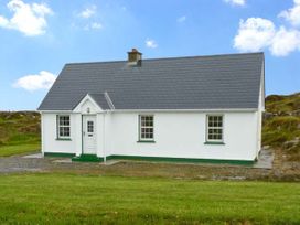 Lully More Cottage - County Donegal - 4686 - thumbnail photo 1