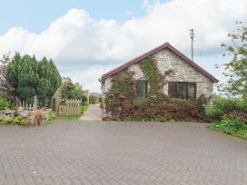 Dolphin Bach - North Wales - 5074 - thumbnail photo 25