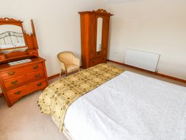 Bank House Farm - South Wales - 5766 - thumbnail photo 19