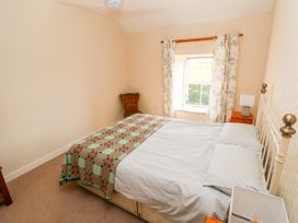 Bank House Farm - South Wales - 5766 - thumbnail photo 22