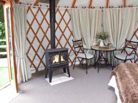 The Lakeside Yurt - Cotswolds - 6017 - thumbnail photo 3