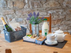 Y Cwtch - South Wales - 6164 - thumbnail photo 4