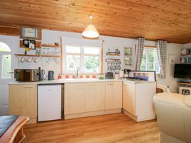 The Log Cabin - Shropshire - 6749 - thumbnail photo 6