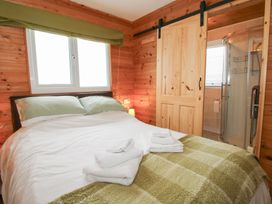 The Log Cabin - Shropshire - 6749 - thumbnail photo 10