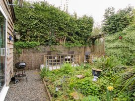 The Log Cabin - Shropshire - 6749 - thumbnail photo 16