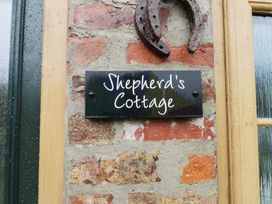 Shepherd's Cottage - North Yorkshire (incl. Whitby) - 8707 - thumbnail photo 3
