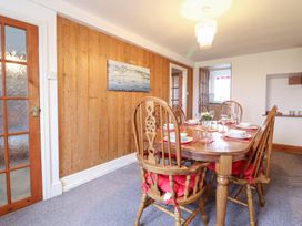 Bryn Re - North Wales - 8881 - thumbnail photo 11