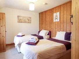 Bryn Re - North Wales - 8881 - thumbnail photo 19