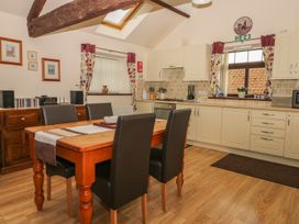The Barn - North Yorkshire (incl. Whitby) - 8956 - thumbnail photo 5