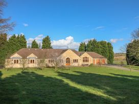 Manor House - Peak District - 904429 - thumbnail photo 1