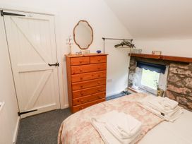 Beekeeper's Cottage - South Wales - 904775 - thumbnail photo 13