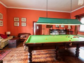 Butler's Flat - North Wales - 904980 - thumbnail photo 25